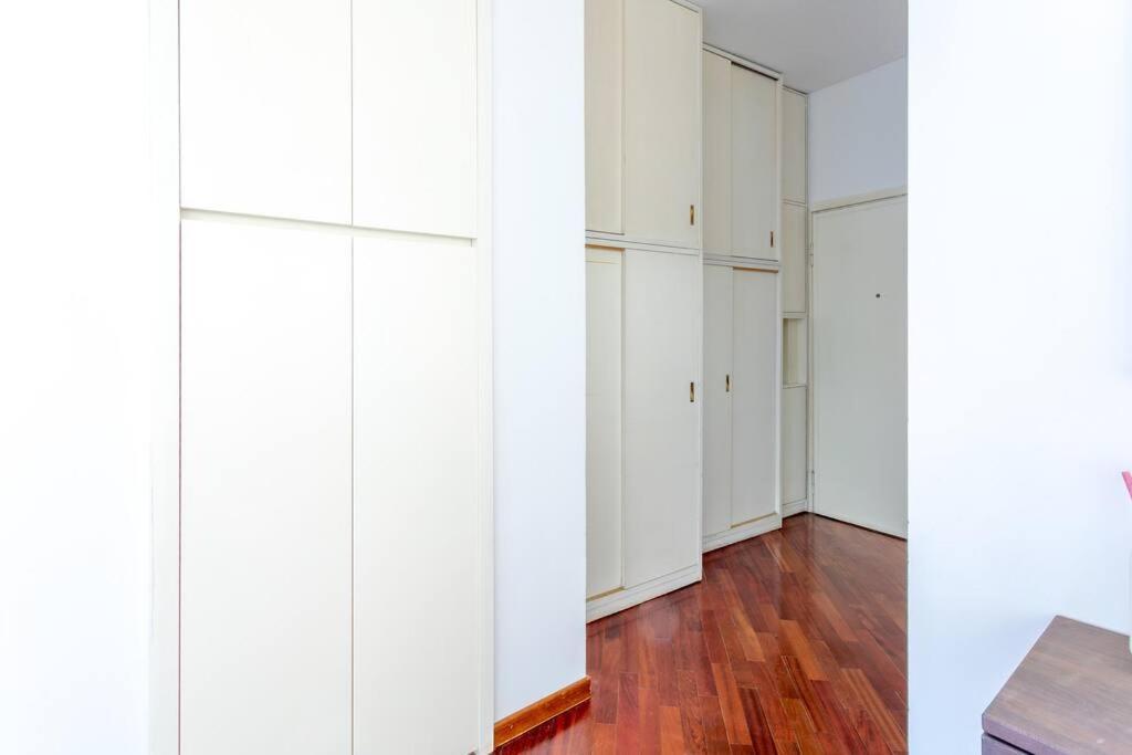 밀라노 Duomo 10 Min Luxury • Terrazzo • Wi-Fi • Netflix 아파트 외부 사진