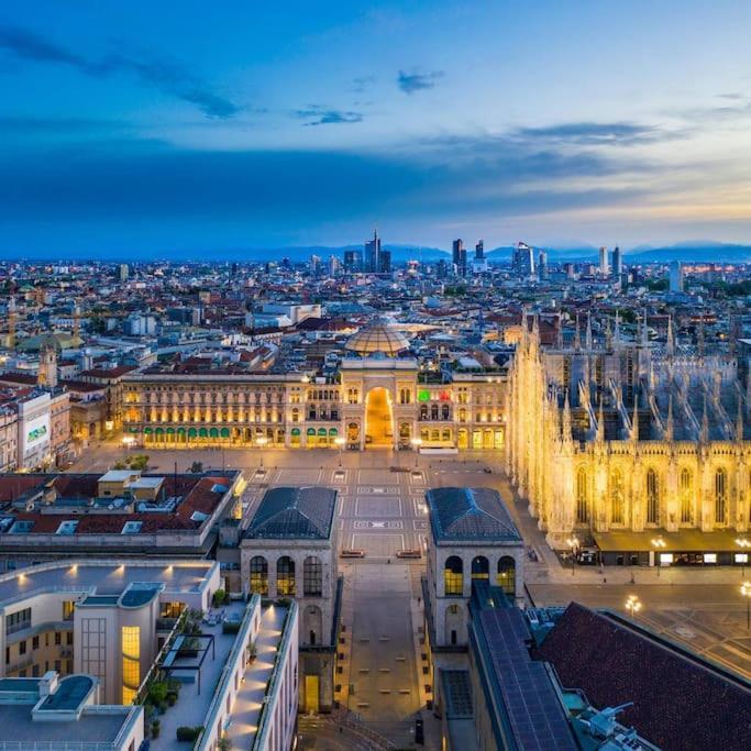 밀라노 Duomo 10 Min Luxury • Terrazzo • Wi-Fi • Netflix 아파트 외부 사진